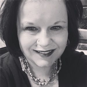 Meet your Posher, Kellie